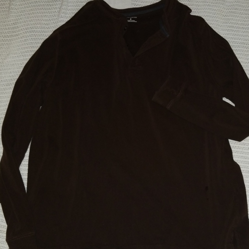 Long sleeve shirts